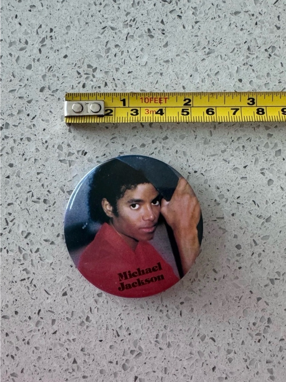 Lot of Michael Jackson Vintage Button Pins - Picture 4 of 6